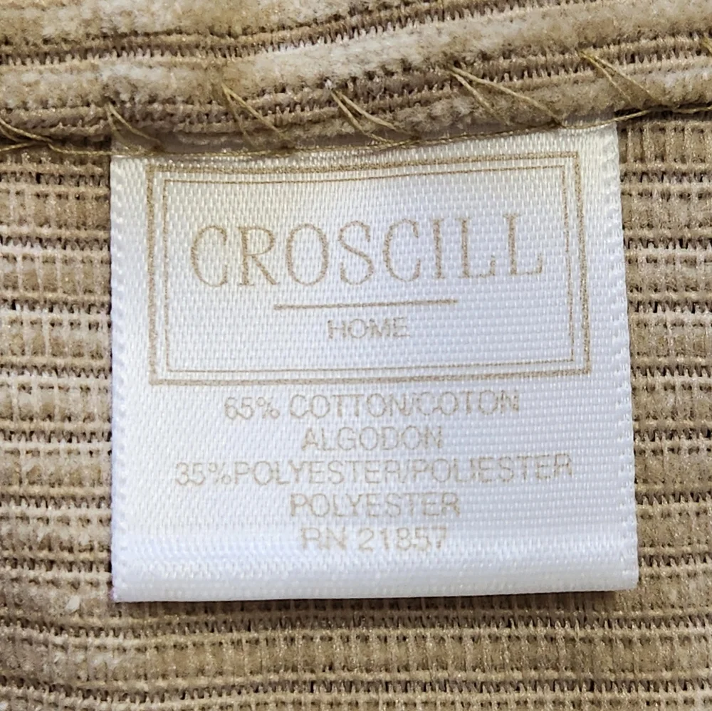 NWT Croscill Classics Adirondack Button-Down Curtain Panel 40″×84″